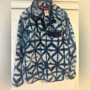 Patagonia Synchilla blue and white patterned fleece *RARE PATTERN*